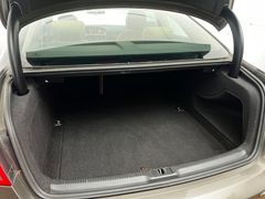 AUDI A5 2.0 TDI / XENON / GARANTIE /2.HA/ LED / 177PS