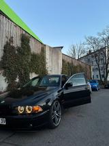 BMW E39 525D - BMW 525 aus 2001: D