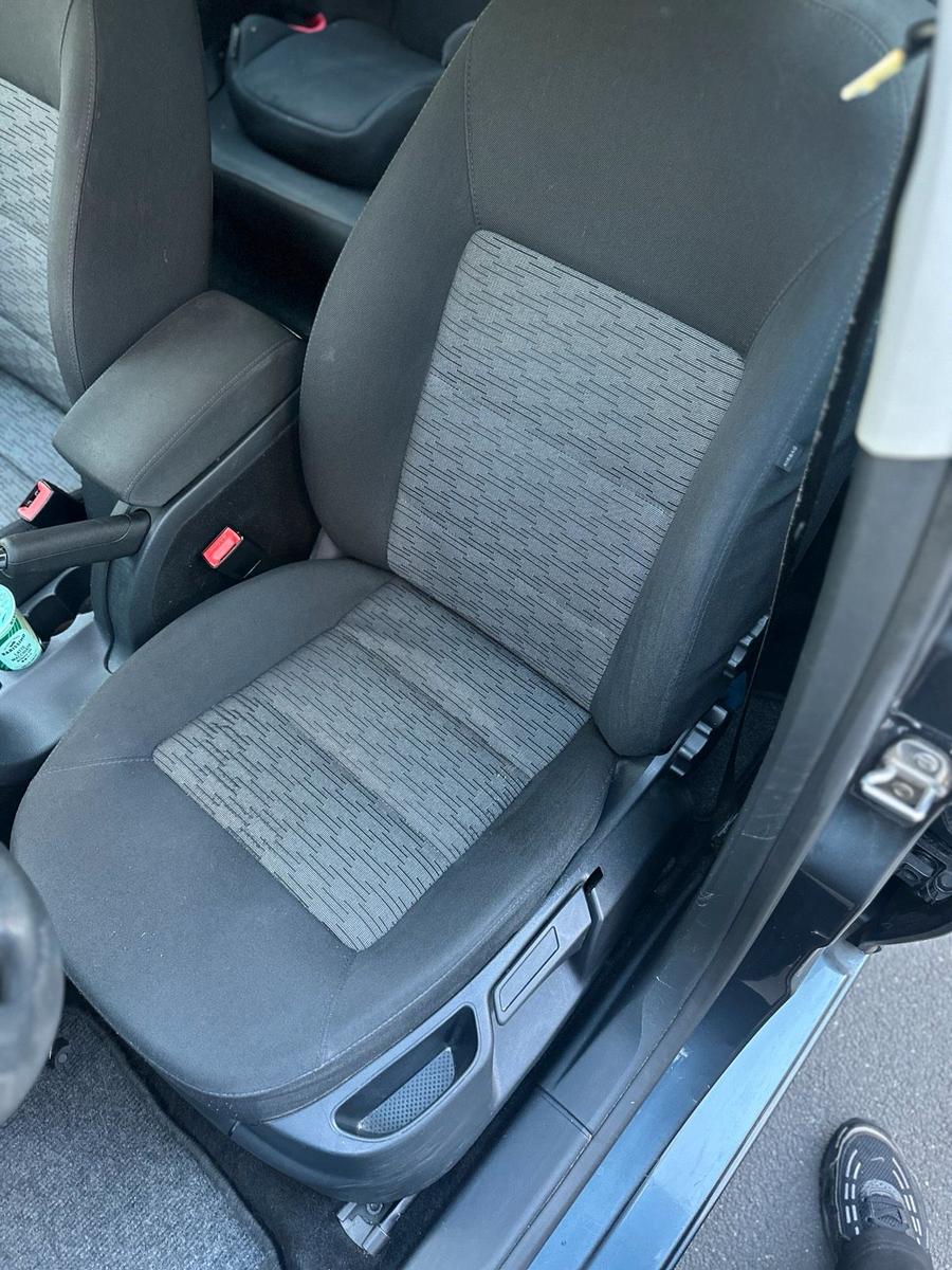 Skoda Octavia 2011 — photo 12