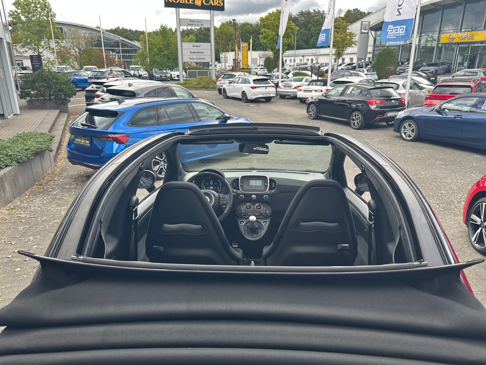 Fahrzeugabbildung Abarth 595C Competizione KLIMA NAV DAB PDC ALU