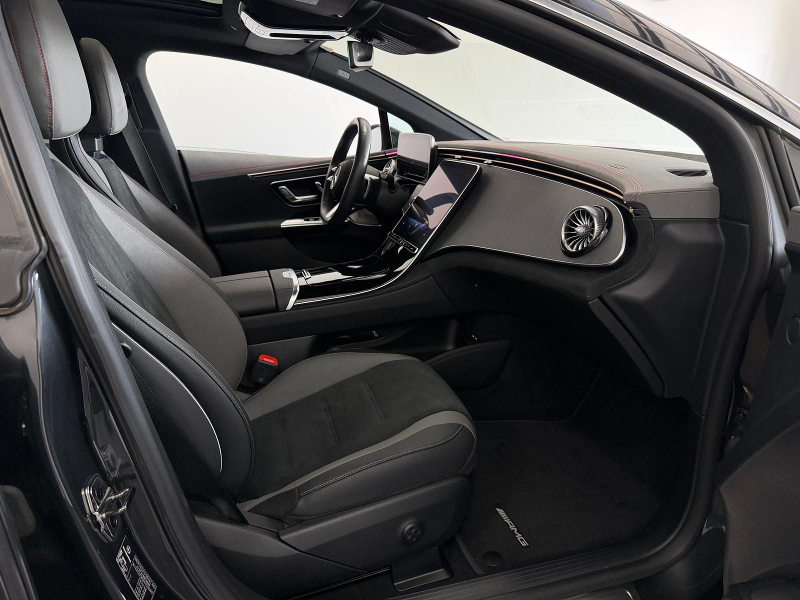 Mercedes-Benz EQE 500 4M AMG D.Light Distronic Pano SOH_99% foto 17