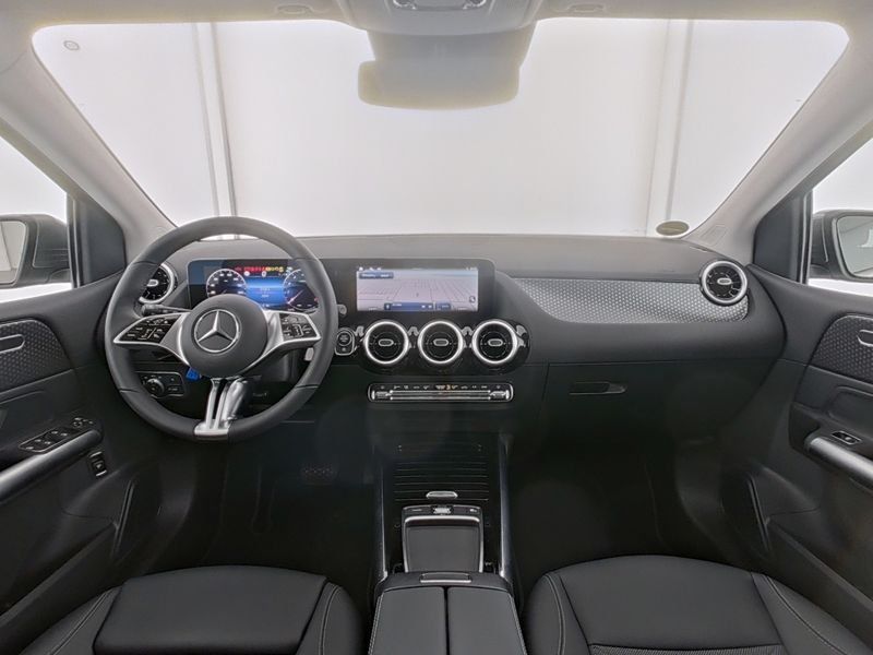 Fahrzeugabbildung Mercedes-Benz B 200 Progressive*MultiBeam*Distronic*Totwinkel*