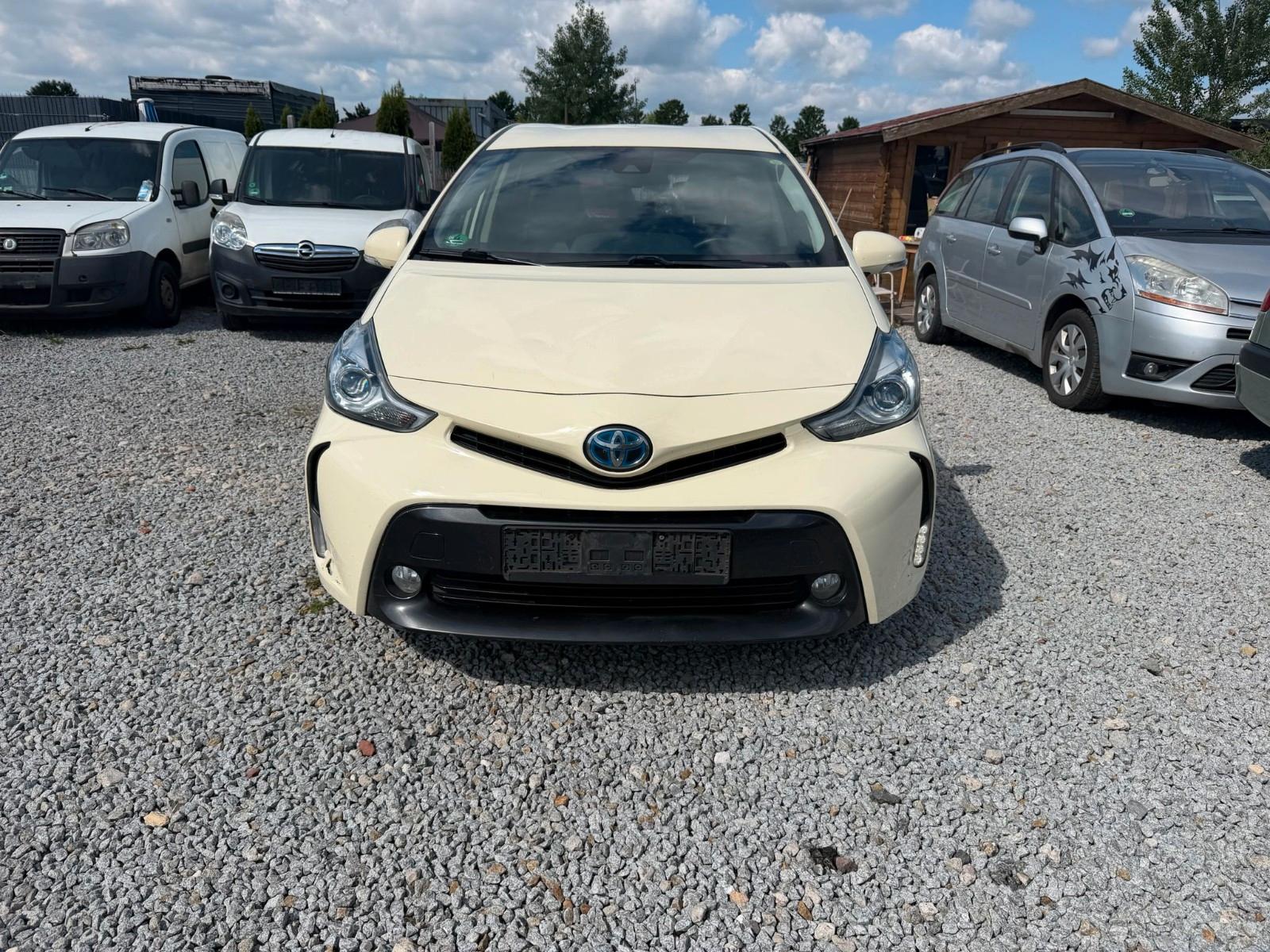 Toyota Prius+