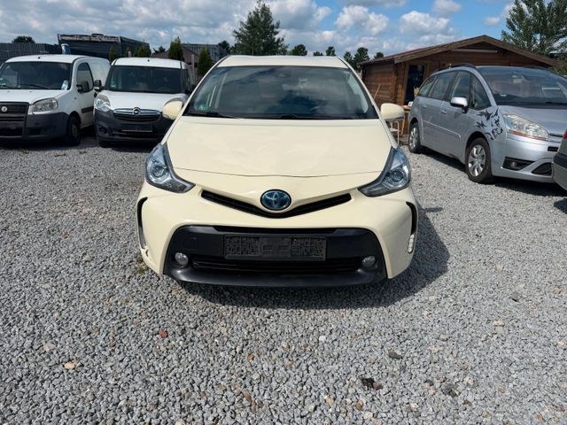 TOYOTA Prius_plus