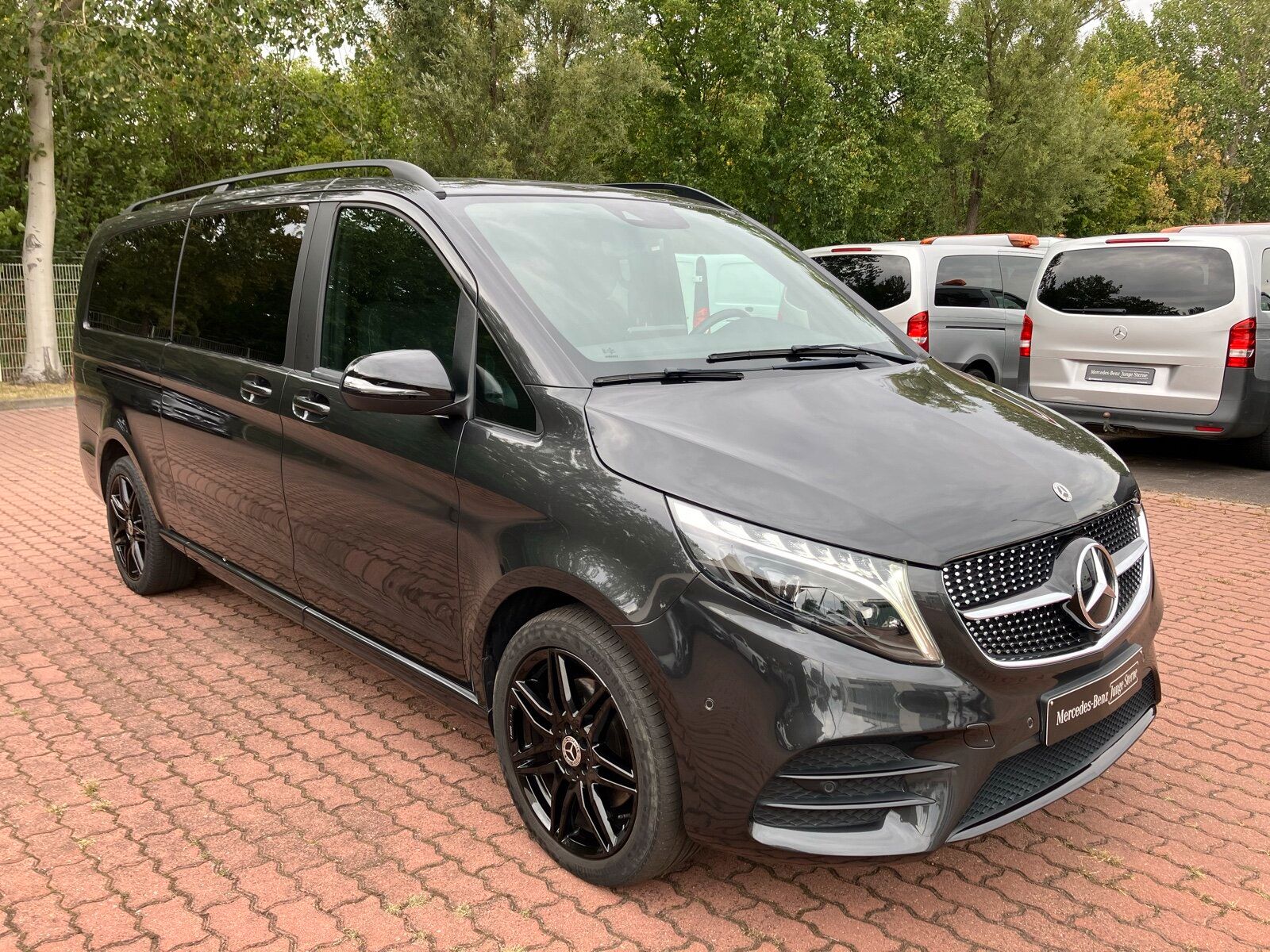 Mercedes-Benz V 220 d AMG Line Extralang LED Night AHK Burmest imagem 3