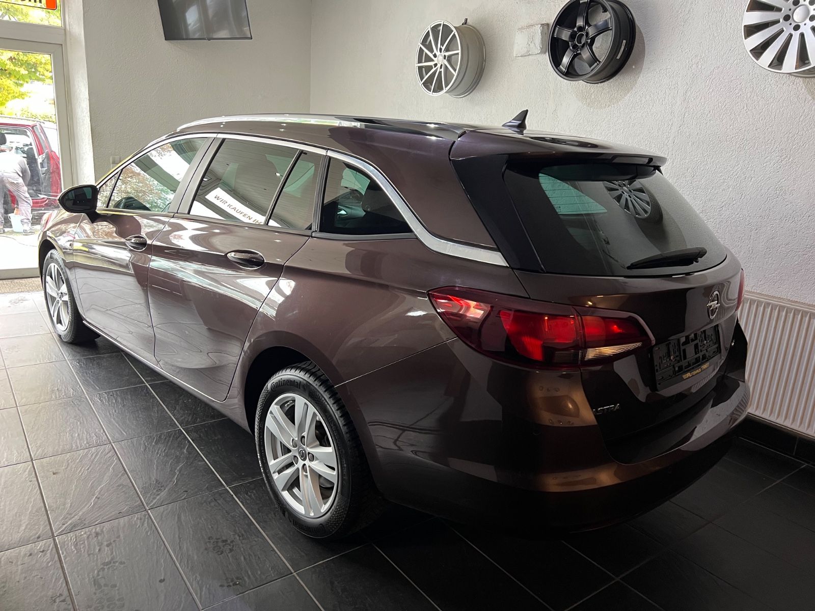 Fahrzeugabbildung Opel Astra K Sports Tourer Business *SONDERLACK*LED*