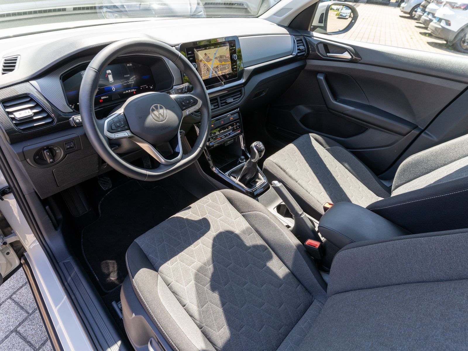 Volkswagen T-Cross - Bild 12