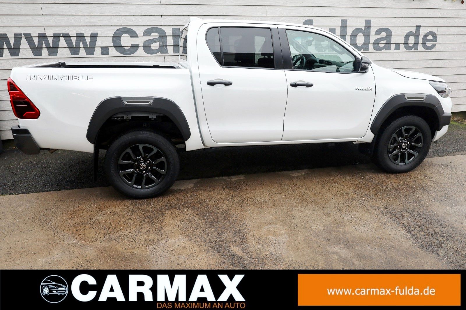 Fahrzeugabbildung Toyota Hilux 2.8 D-4D Invincible,DOKA,ACC,Leder,Nav,AHK