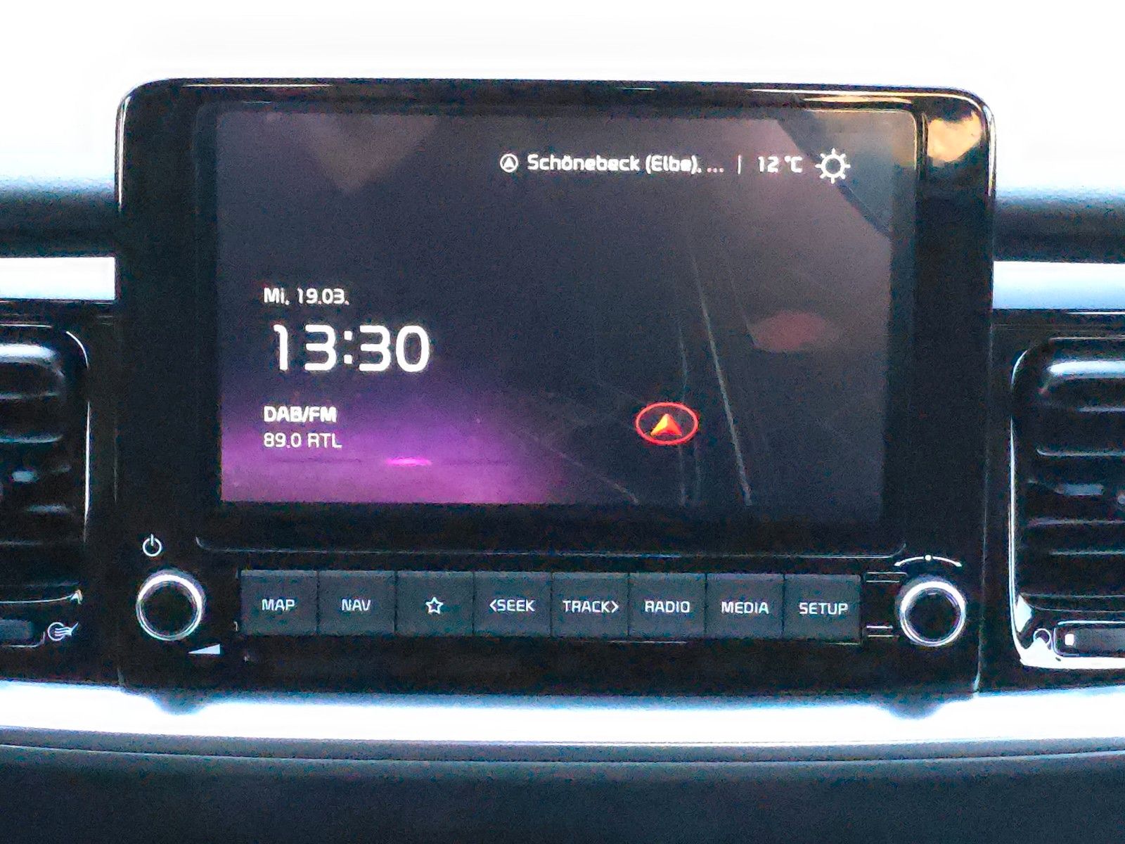 Fahrzeugabbildung Kia Stonic 1.0 T-GDI 100 Vision DCT7 Navi Kamera