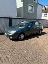 Ford Focus  Ghia - Ford Focus aus 2000: Ghia