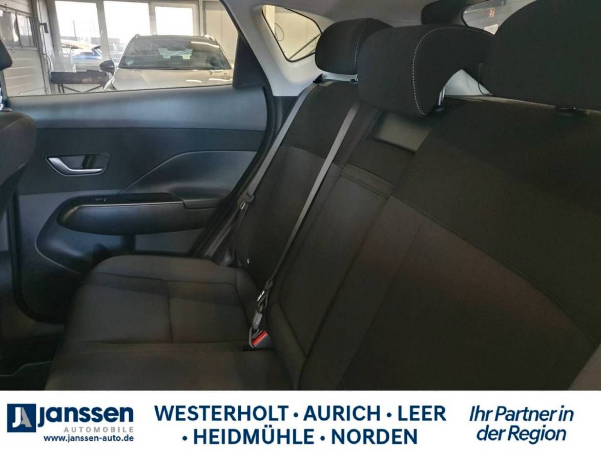 Fahrzeugabbildung Hyundai KONA TREND/Automatik/PDC/Navi/Rückfahrkamera