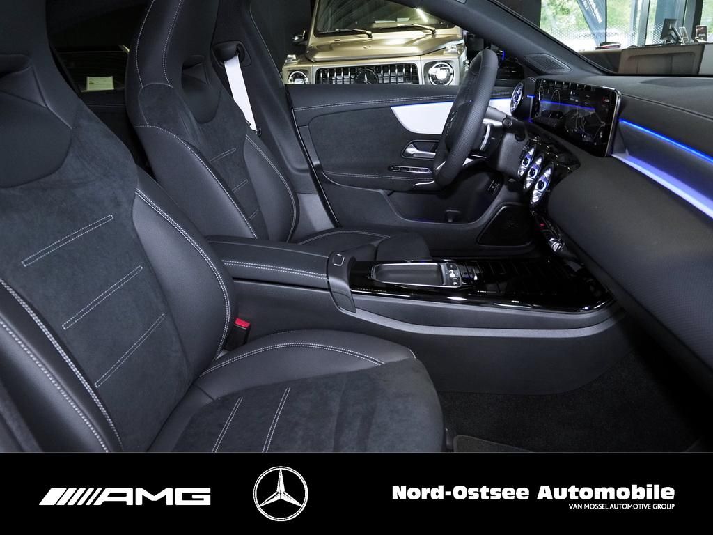 Fahrzeugabbildung Mercedes-Benz CLA 200 d AMG EDITION NIGHT PANO DISTRON SOUND