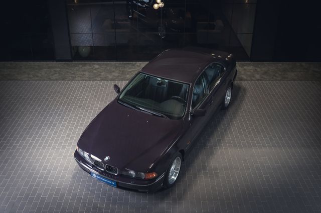 BMW 540i