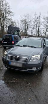 Toyota Avensis T25  TÜV bis 03/2027  Win... - Toyota Avensis in Stuttgart