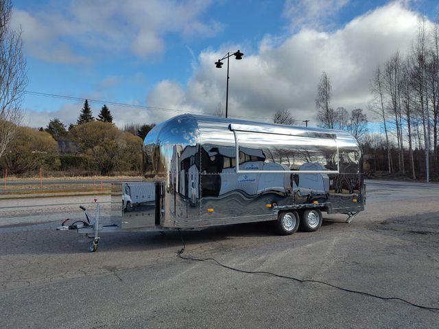 Esselmann Delistar Foodtruck 6000 ähn. Airstream
