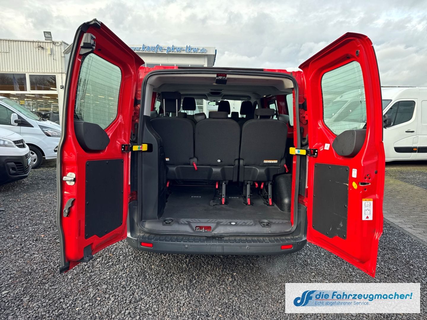 Fahrzeugabbildung Ford Transit Custom Tourneo 300 L1 *2473