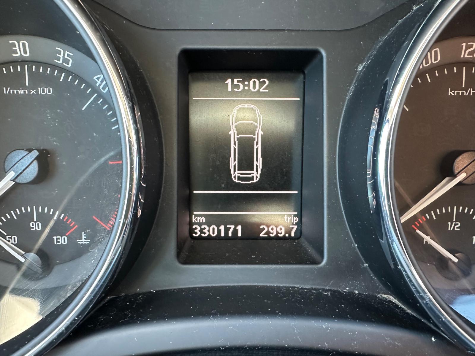 Skoda Superb 2013 — photo 13