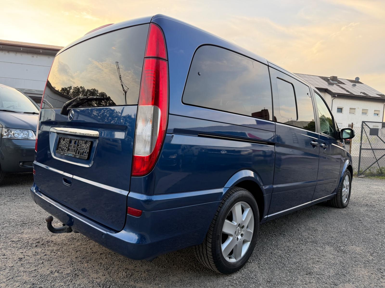 Mercedes-Benz Viano Fun Long 3.0 CDI V6 204 ch BVA / Couchage / Garantie 1 an / Chauffage auxiliaire / Toit ouvrant