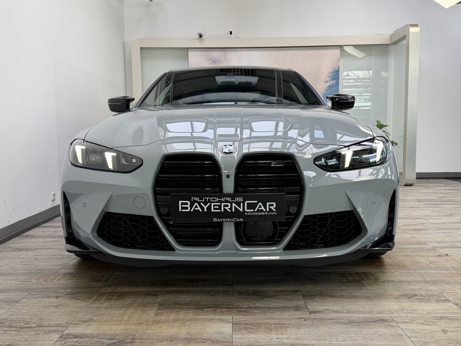 BMW M4 xDrive Comp. Carbon Int. Sitzlüftung ACC 360° imagem 2