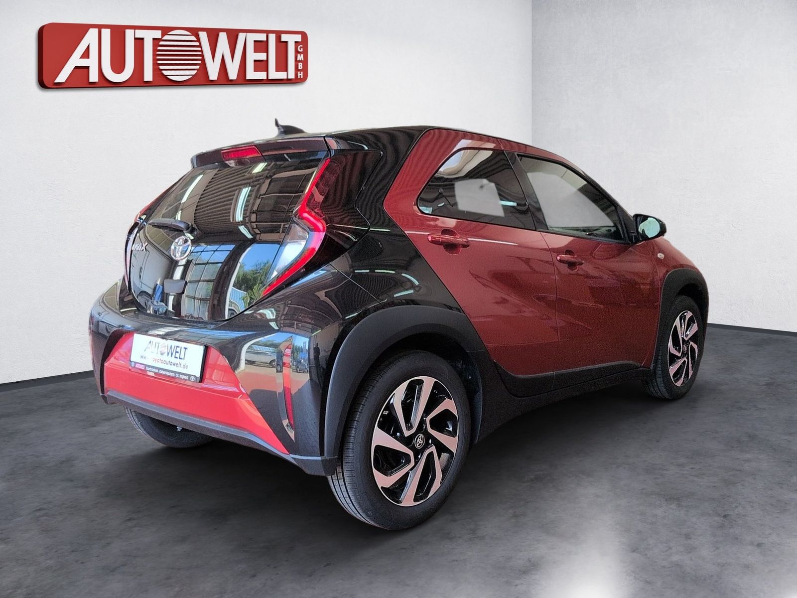 Fahrzeugabbildung Toyota Aygo X 1.0 Teamplayer Navi,SHZ,SoundSys,ACC,Kam.