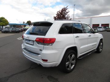 Jeep Grand Cherokee - 4