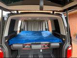 Volkswagen T6 Multivan - schwarze Volkswagen T6 Multivan