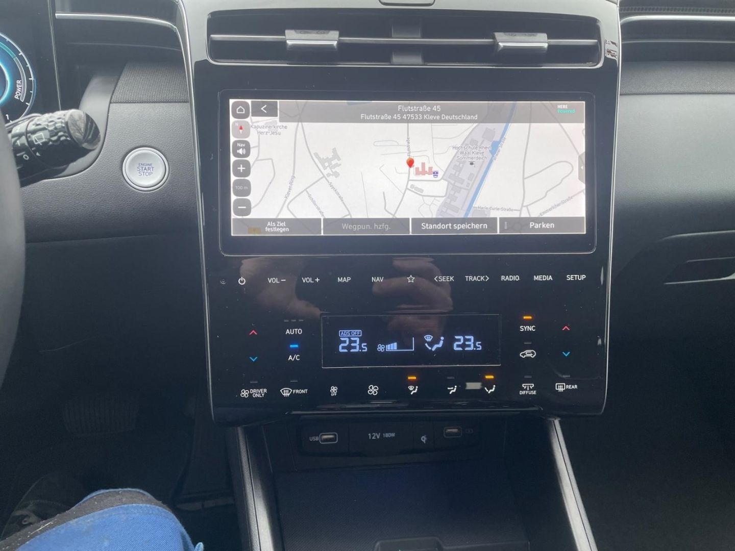 Fahrzeugabbildung Hyundai Tucson 1.6T Hybrid 4WD Prime Navi LED Kamera