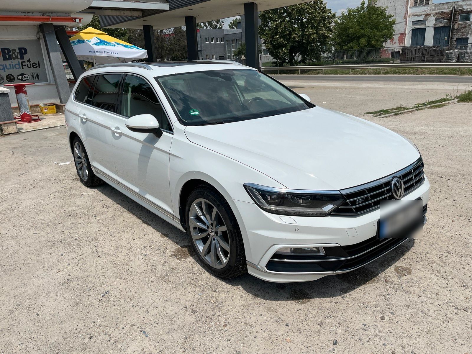 VW Volkswagen Passat B8 R-line Pano 2018 Diesel