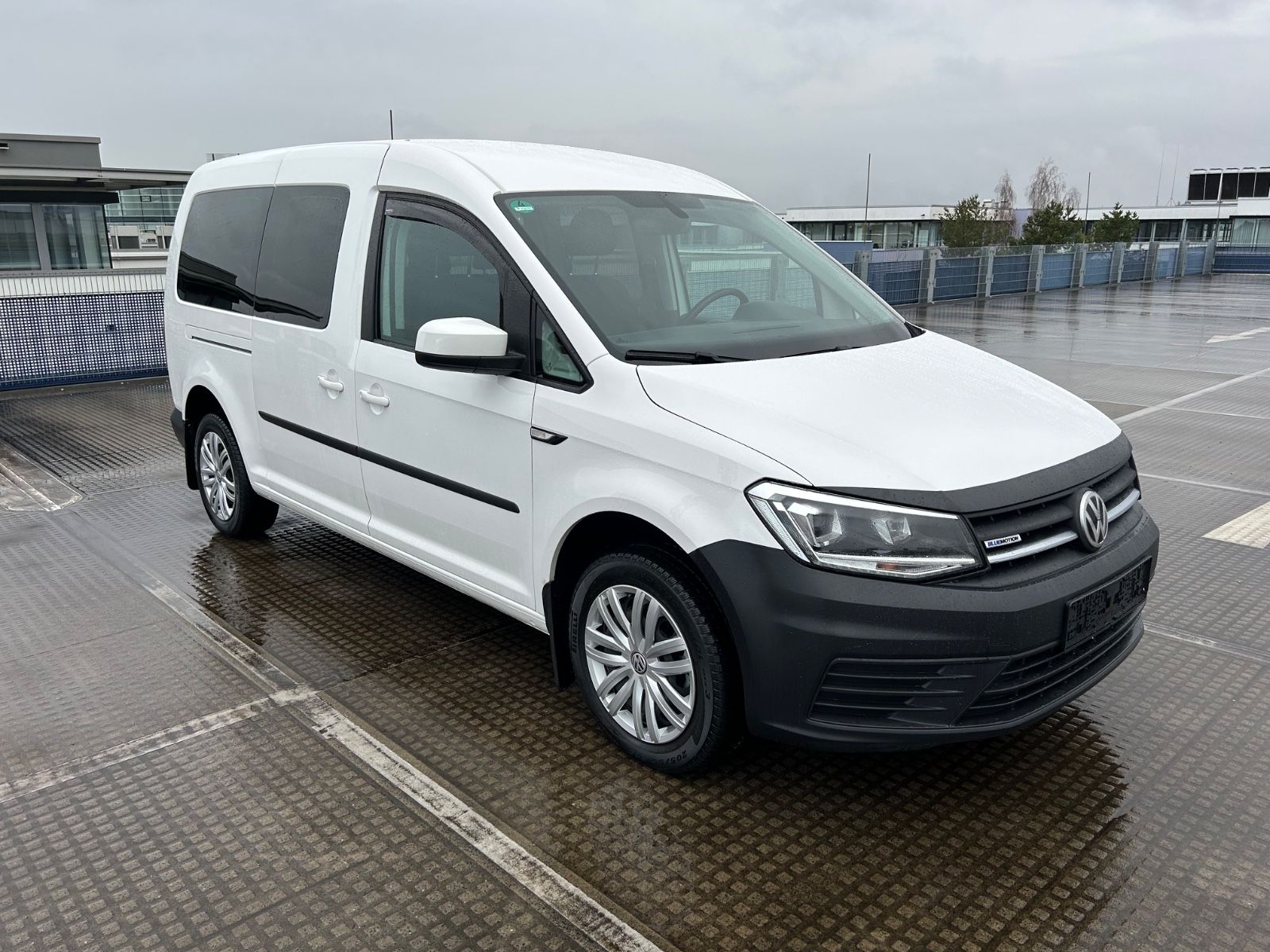 Volkswagen Caddy Maxi~CNG~NAVI foto 9