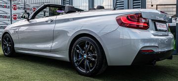 Fahrzeugabbildung BMW M240i CABRIO AC SCHNITZER 400PS|SCHALTER|AMBIENT