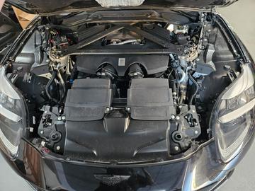 2024 Aston Martin DB12 — миниатюра 20