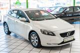 Volvo V40 Kinetic 2.0 Diesel 120 PS Navigation Klima - Volvo mit Diesel-Antrieb: Limousine