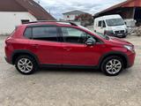 Peugeot 2008 Allure BlueHDi 120 EAT6 Allure - Peugeot 2008 mit Diesel-Antrieb