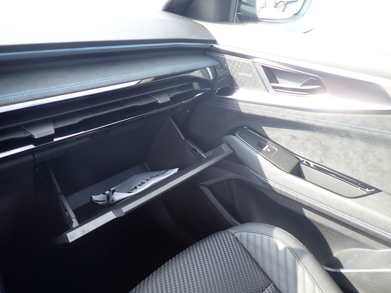 Fahrzeugabbildung Renault Austral Esprit Alpine Full Hybrid E-Tech 200