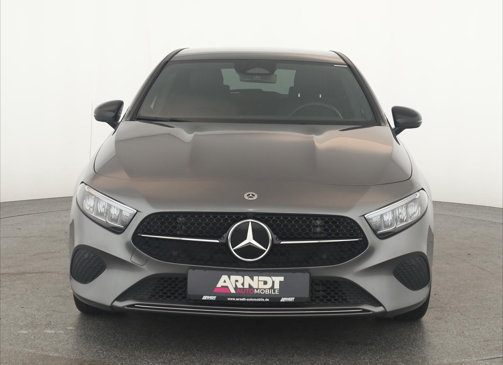 Mercedes-Benz A 250 4M Progressive+ Night LED Pano Nav Kam 18"