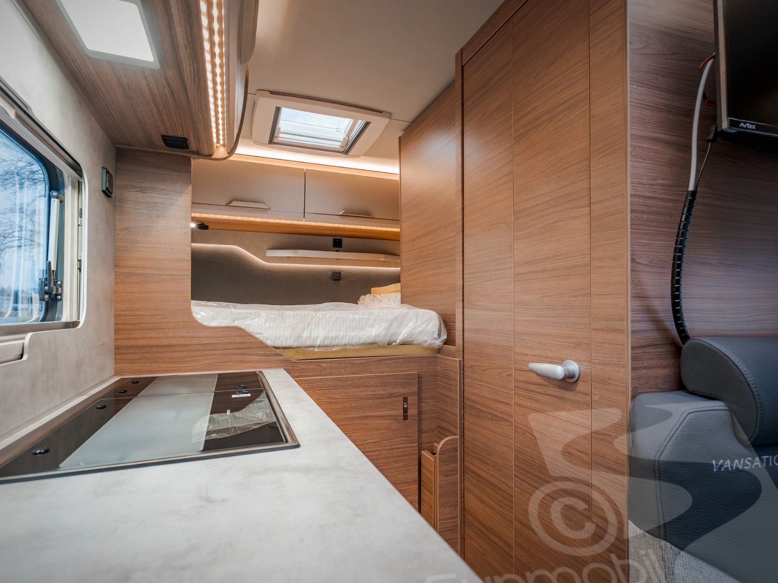 Fahrzeugabbildung Knaus TOURER VAN 500 MQ VANSATION #SLIDE #THULE #LIPO
