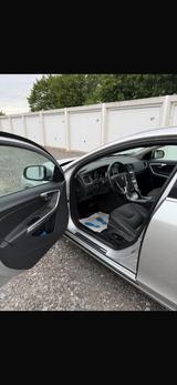 Volvo V60 T5 Geartronic Momentum Momentum - Volvo V60 von privat