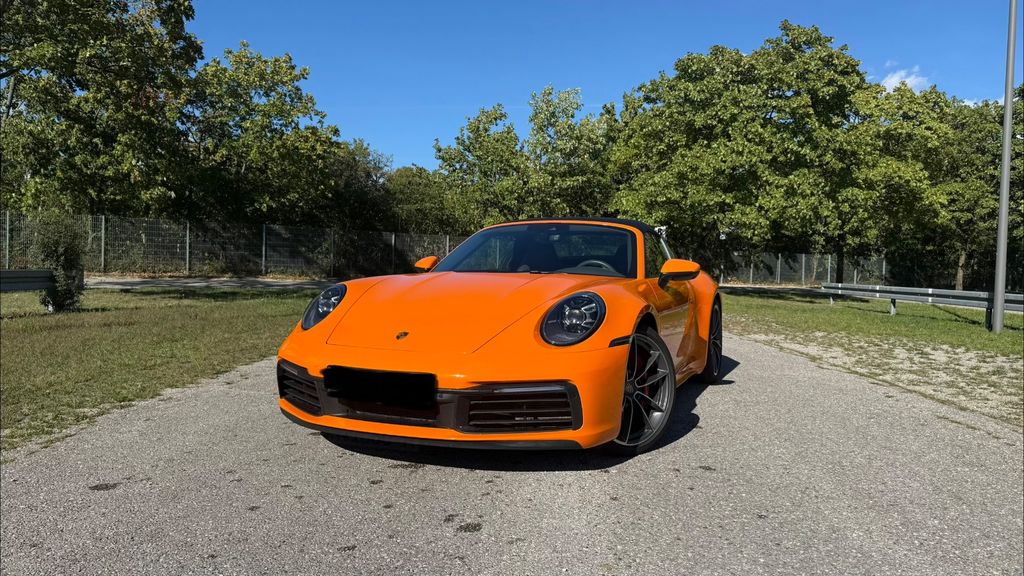 Image of Porsche 992