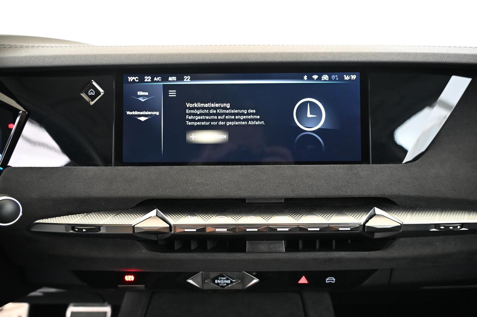DS Automobiles DS4 1.6 E-Tense 225 Performance UVP 50.000 EUR