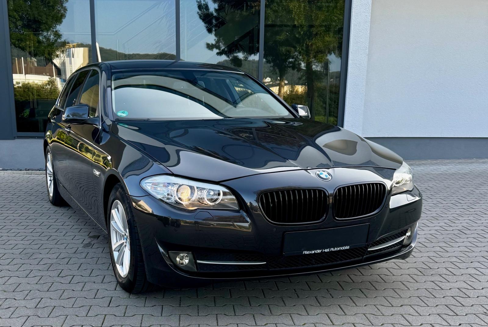 BMW 520d Touring*NAVI*SHZ*PDC*TEL*TEMP*LUFT*TEL*TEMP