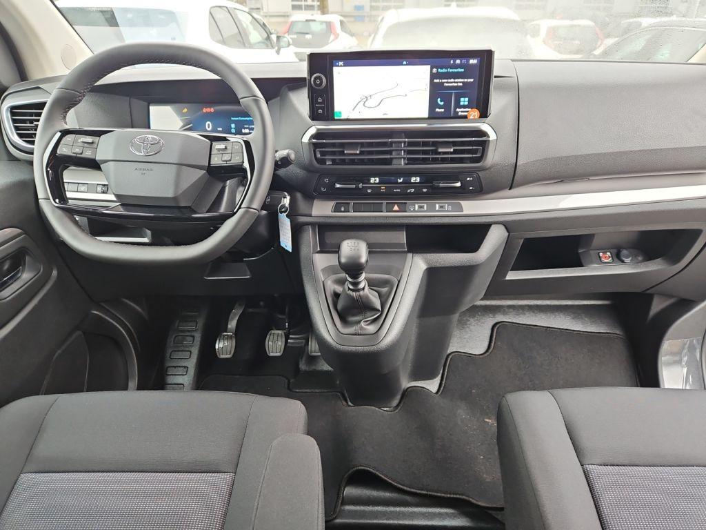 Toyota Proace 2,0-l-D-4D L1 (8-Si.) Verso Comfort (V)