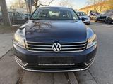 Volkswagen Passat 1.6 TDI BlueMotion Euro 5 Tüv bis 05/2027 - Volkswagen Passat: Eu