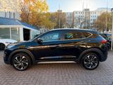 Hyundai Tucson Premium 2WD Autom.*LEDER*NAV*SHZ*360° - Hyundai TUCSON Gebrauchtwagen in Berlin