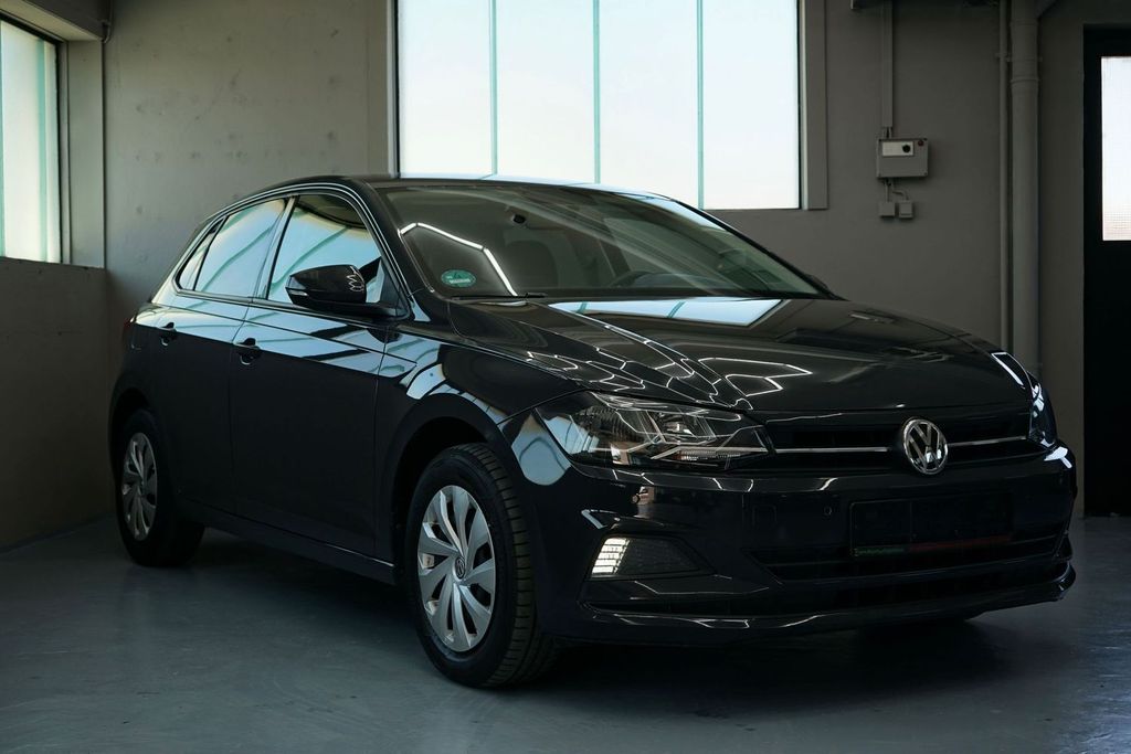 Image of Volkswagen Polo