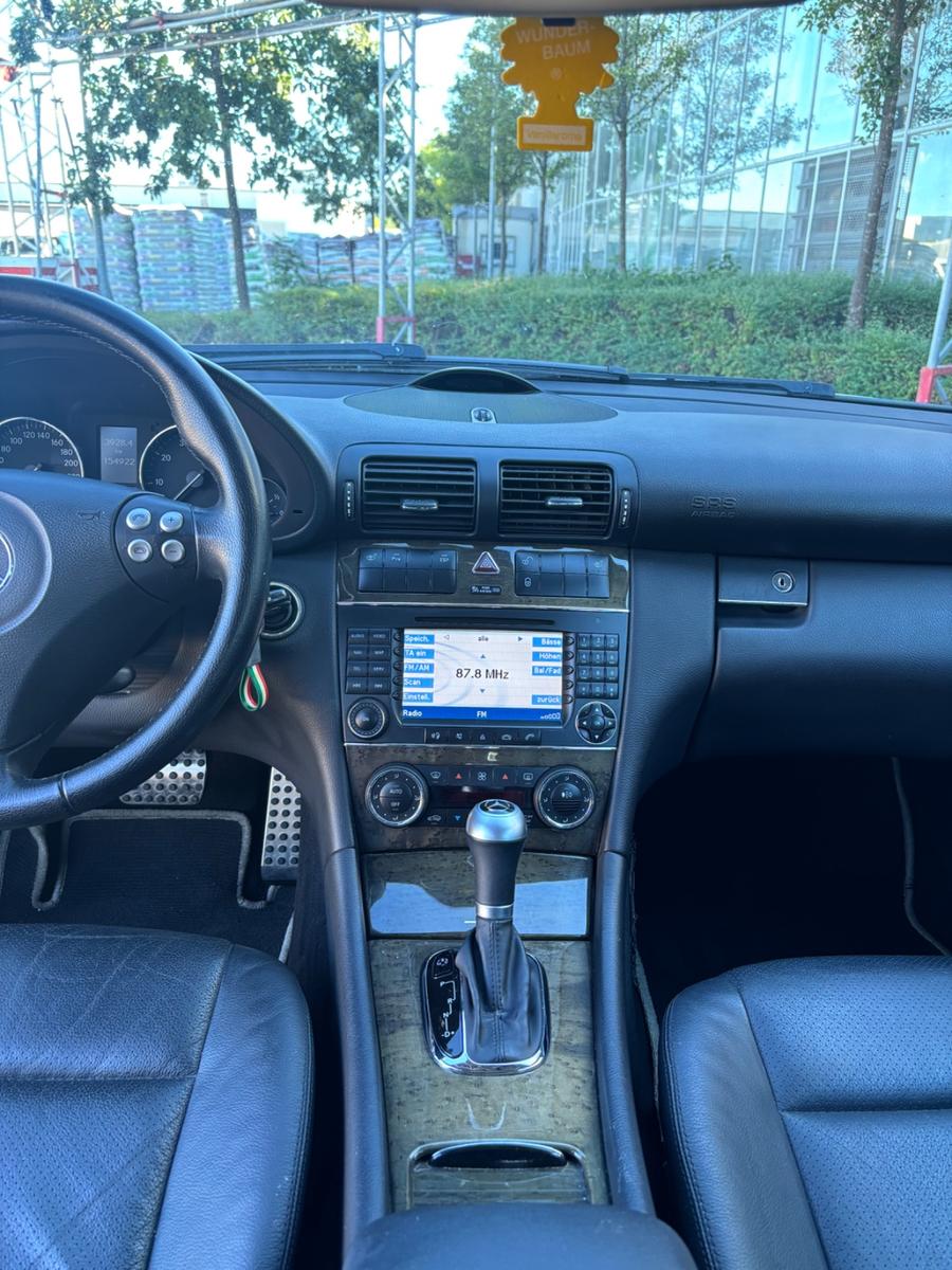 Mercedes-Benz 240 2004 — photo 6