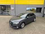 Audi A3 Sportback/SPORT/DSG/NAVI/SHZ/XENON/ALU - Audi A3 mit Diesel-Antrieb: € 6