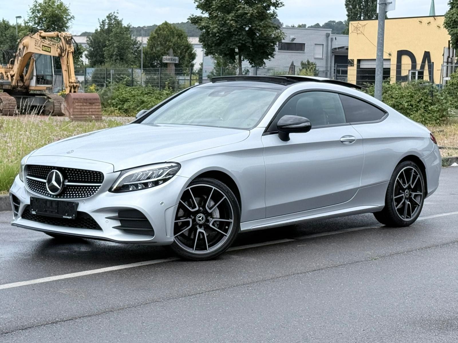 MERCEDES-BENZ C 180 AMG Pano LED NAVI SHZ CAM 1.Hand