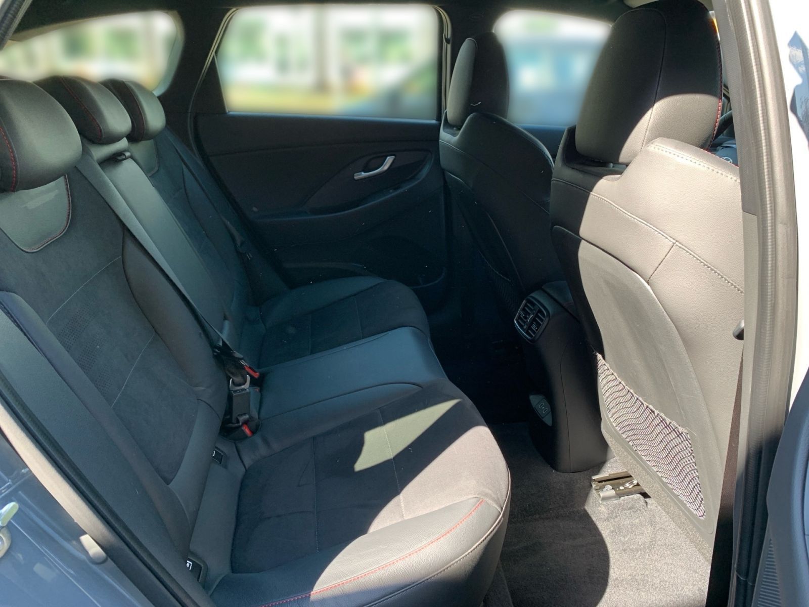 Fahrzeugabbildung Hyundai i30 Kombi FL 1.5 T-GDI 7-DCT N Line Mild-Hybrid