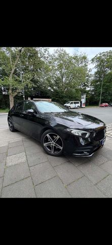 MERCEDES-BENZ Mercedes Benz A220