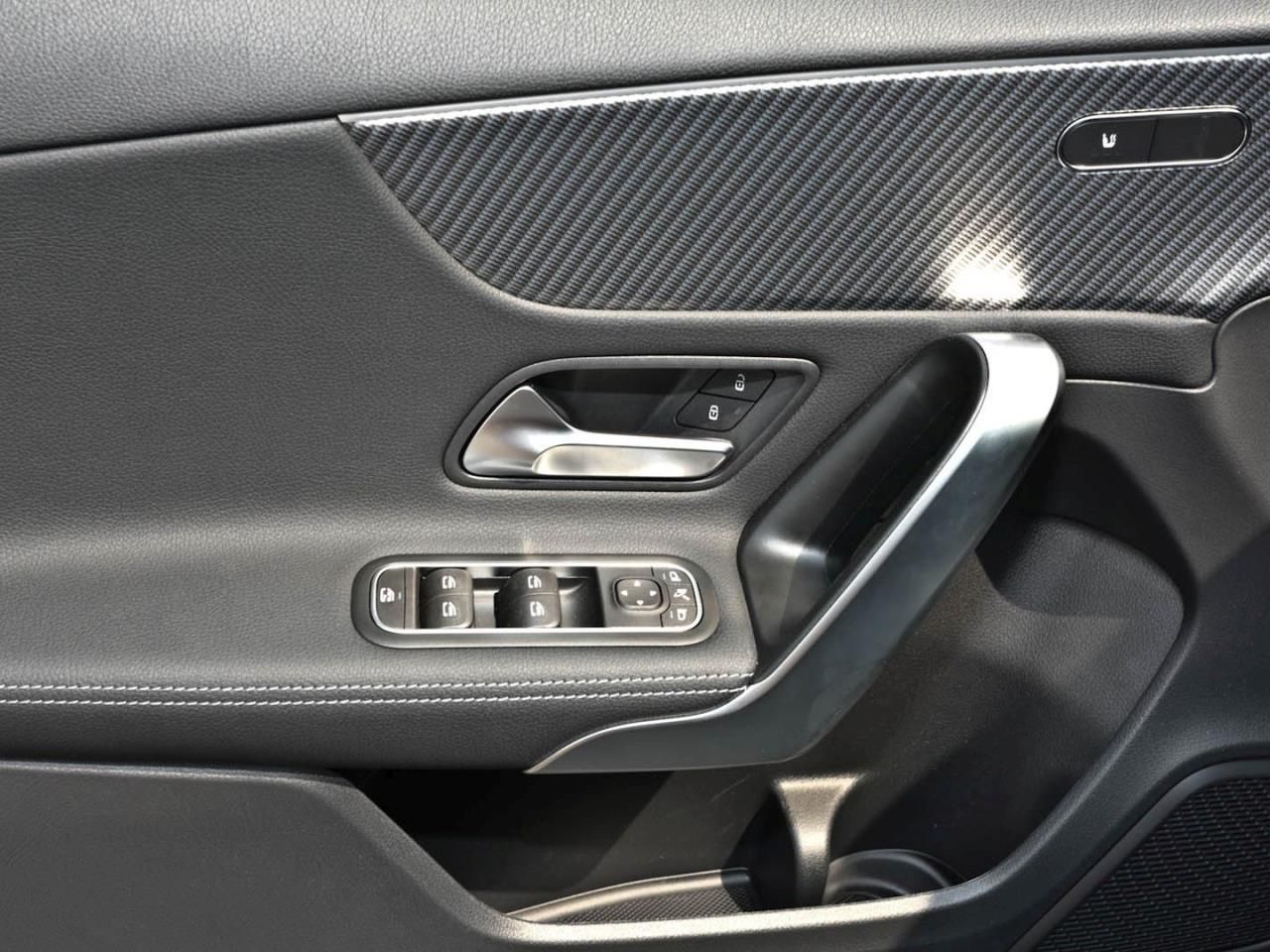 Mercedes-Benz A 200 Progressive Distronic Kamera Totwinkel foto 17